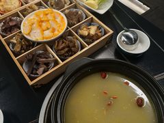 -野菌皇海景野生菌火锅(滨海大道店)