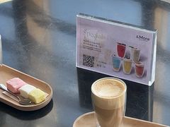 -亚龙湾喜来登·美景台大堂吧