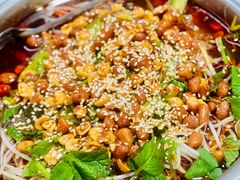 -周良天山牛杂城(天山路总店)