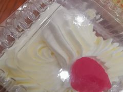 -红宝石·鲜奶小方·海派西点房(南丹店)