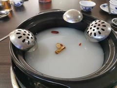 无米粥底-鸿渡渔庄·特色鸭咀鱼