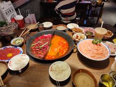 -萍姐火锅·公路夜市(武汉首店)