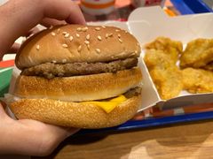 狠霸王牛堡-汉堡王(EAC欧美中心店)