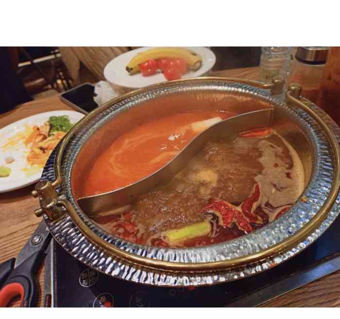 火炉火自助餐(荟聚店)-"乘了地铁2号线去荟聚逛逛.下午一点多还没.