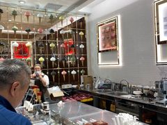 -VENCHI 闻绮(上海佛罗伦萨小镇店)