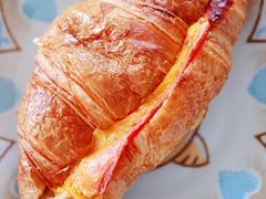 火腿芝士可颂-星巴克(南翔五彩城店)