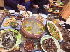 -三锅莊·牦牛肉火锅·香格里拉特色藏餐宴请餐厅(菱角塘路店)
