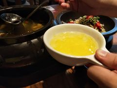 -云海肴·汽锅鸡·云南菜(天山百盛优客店)