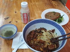-沪西老弄堂面馆(定西路店)