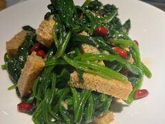菠菜面筋-阿里疆Alijiang·丝路美食·异域风情·清真(长楹天街店)