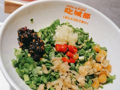 -吃城都·鱼蛙火锅(西玉龙街店)