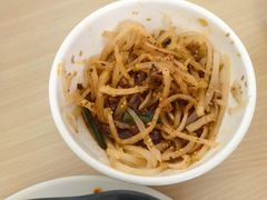 -闫家驴肉老店(华电一校店)