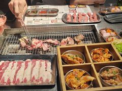 -马路牙子烧烤音乐酒馆(望京店)