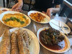 -拉威海鲜市场