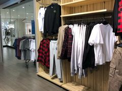 -H&M(鹏欣水游城店)