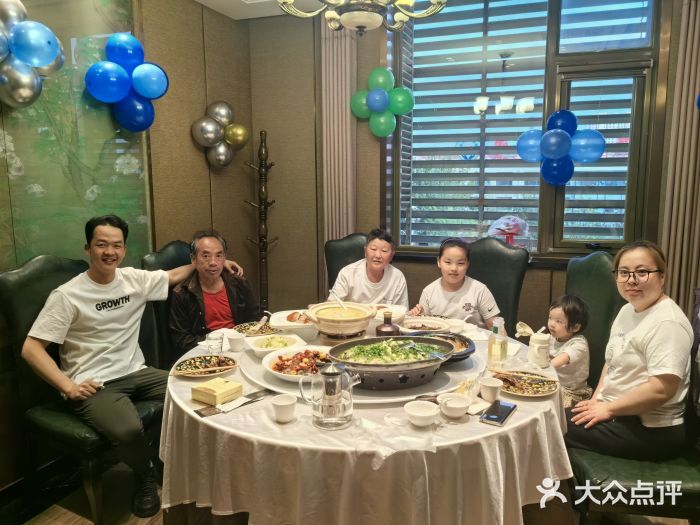 盛百味·家宴餐厅(霸州分店)图片