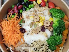 -轻素Chic Salad·轻食(万松园店)
