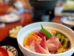 -小山日本料理(兴业太古汇店)