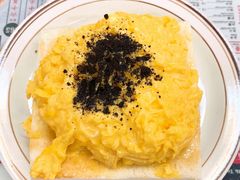 黑松露炒蛋西多士-華人 華星冰室(氹仔 店)