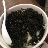 牛角环境还不错，人非常的多