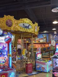 -卡通尼乐园(五彩世界店)