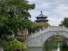 -岭南和园