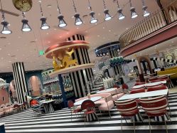 -奈尔宝·儿童乐园·亲子餐厅(鄞州万达店)