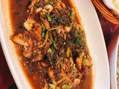 -侬佳蒸菜馆(听潮店)