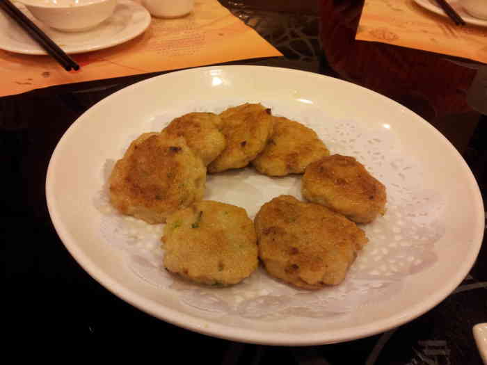 老娘叉烧,煎鱼饼,榄角蒸鱼嘴不错.成为第一个点赞的人