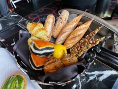 -L'ATELIER de Joel Robuchon(外滩18号店)