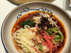 -江城小馆陕南妈妈菜·全球旅行餐厅(钟楼店)