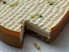 -VERIE BAKEHOUSE