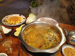 -大理.老字号渝记酸萝卜乌鱼(古城总店)