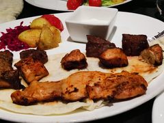 -Efes Turkish & Mediterranean Cuisine 艾菲斯餐厅(陆家嘴店)