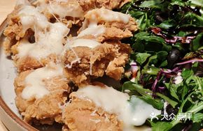 Boneless Snowflake Fried Chicken