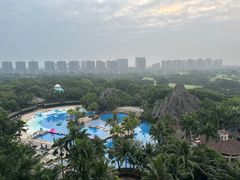 -海口观澜湖火山温泉谷