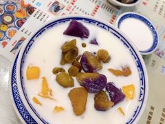 -广信牛奶甜品世家(台东店)
