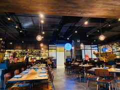 大堂-Carbon莫卡哆·意大利复古集市餐厅(杭州大厦店)