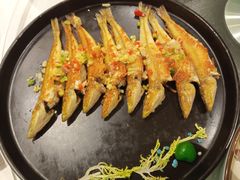 -景月阁空中食府(希尔顿酒店)