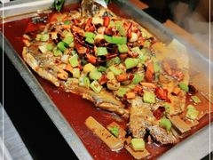 -辣尚瘾·烤鱼·新川菜(交大直营店)