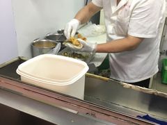 -上海虹口糕团食品厂(茂名路店)