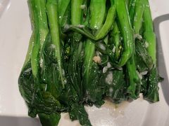蒜蓉菜心-肥仔文澳门猪骨煲(南京西路店)