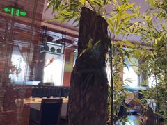 -八府香鸭·啫啫煲(华山路店)