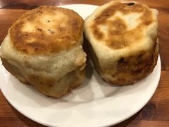 -宝瑞门钉肉饼店