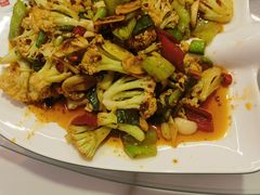-人民公社铁锅炖·东北菜(卫国道店)