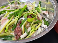 -周良天山牛杂城(天山路总店)