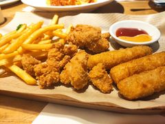 -菲滋意式餐厅(银泰百货金华江南店)