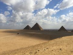 -吉萨金字塔群
