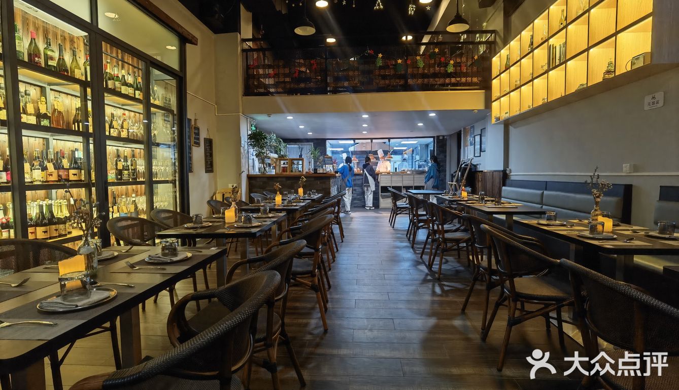 探店一家氛围不错的西餐厅