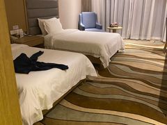 -兴芮温泉度假区